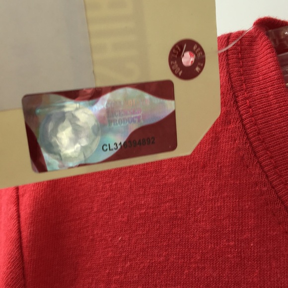 🦋UNLV RedShirt A5-120 - Picture 4 of 5